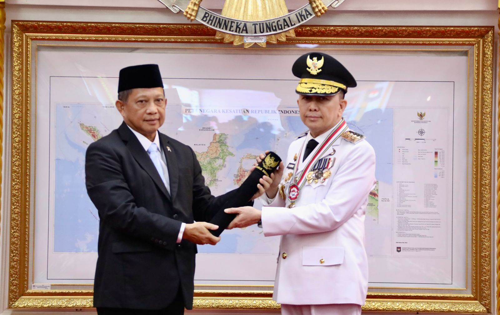 Lantik Agus Fatoni sebagai Pj. Gubernur Papua, Mendagri Tegaskan Komitmen Pemerintah Tangani Tantangan Pasca-Pemekaran