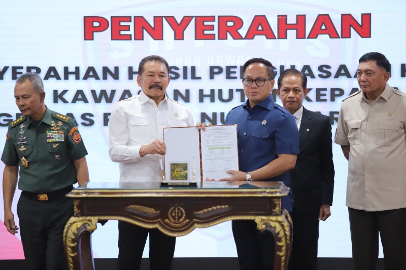 Satgas PKH Serahkan Kawasan Hutan Seluas 1 Juta Hektare kepada PT Agrinas Palma Nusantara