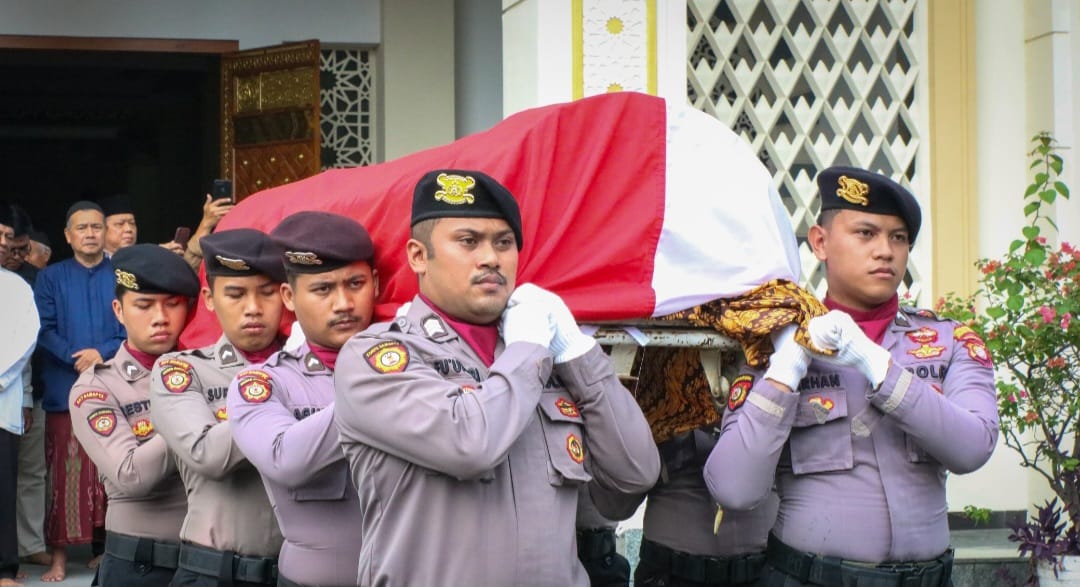 Polres Metro Jakpus Gelar Upacara Kedinasan untuk AKP Rachmad Basuki yang Wafat