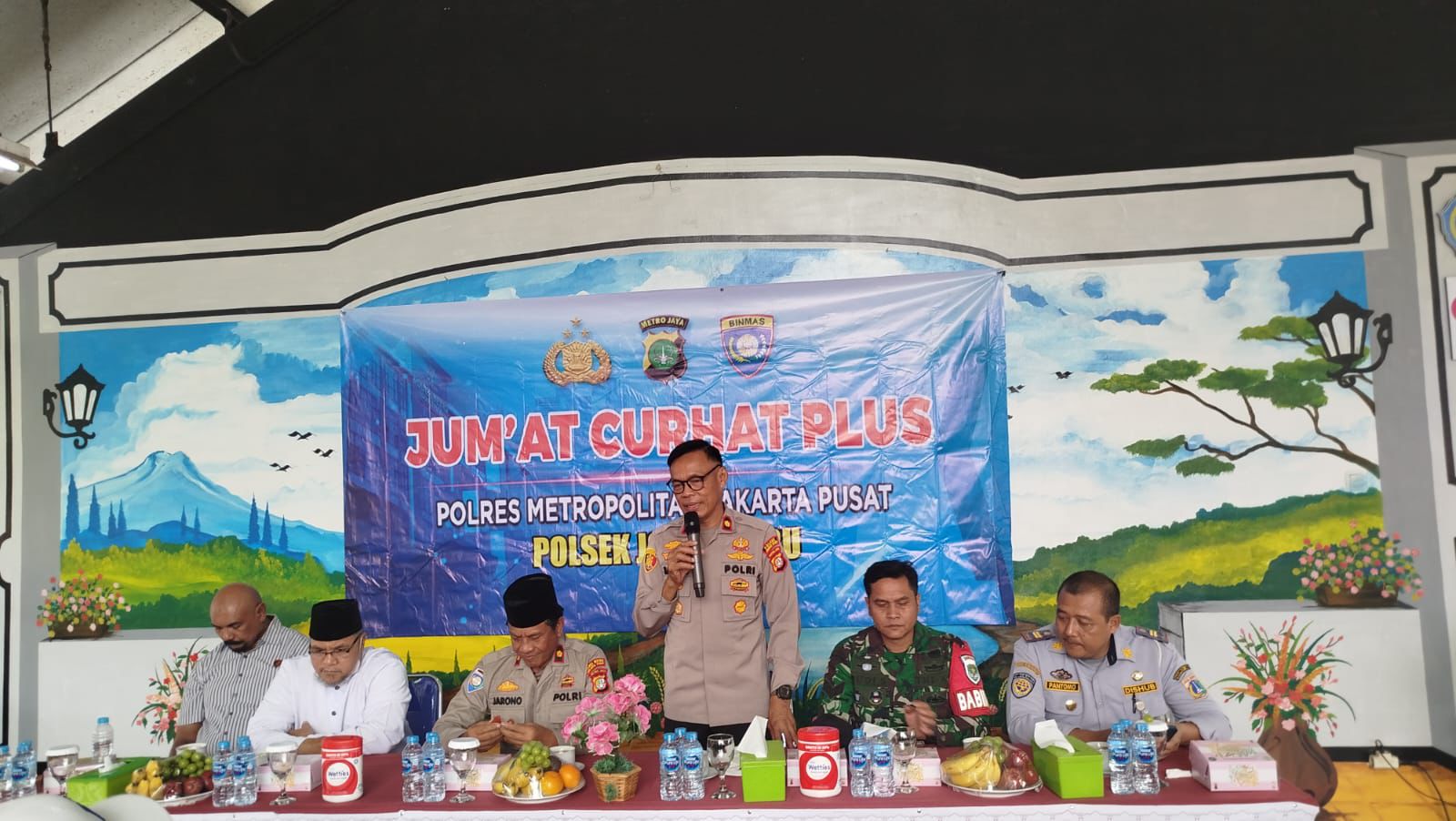 Jumat Curhat Plus di Johar Baru, Polri Dengarkan Aspirasi dan Masukan Warga