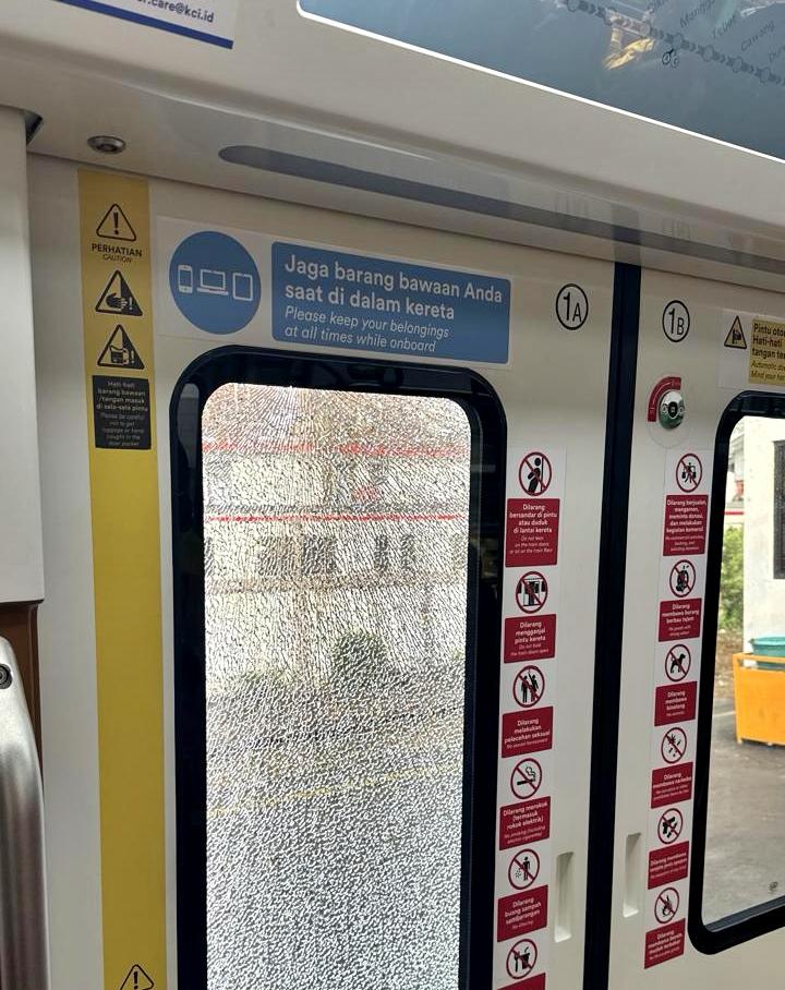 Tindak Tegas Aksi Vandalisme, KAI Commuter Bertindak Cepat Amankan Pelaku Pelemparan