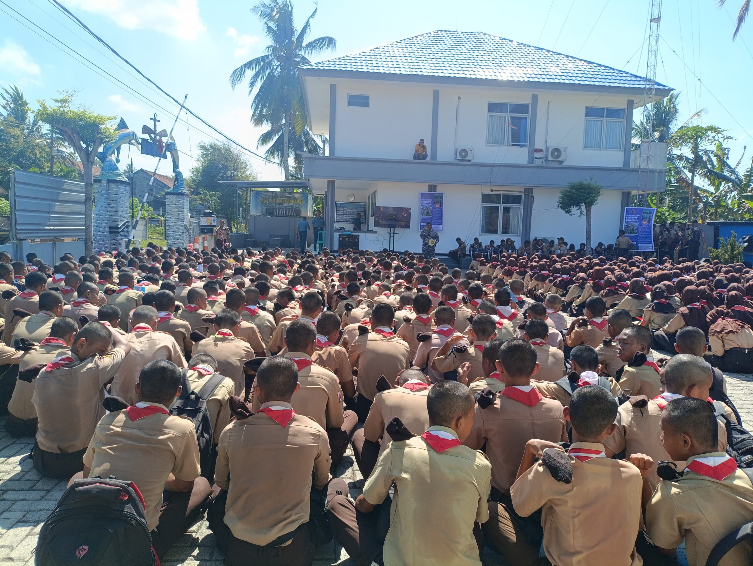 Lanal Bandung, Posal Pangandaran Bangun Mental Para Siswa/i SMKN 1 Pangandaran Menjadi Pelajar Yang Berdisiplin, Berkarakter dan Cerdas