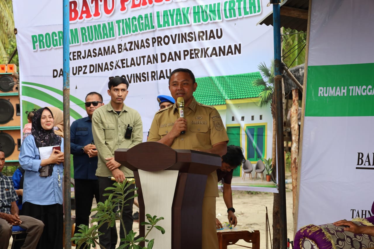 Sinergi Membangun Negeri, Danlanal Dumai Hadiri Pembangunan Rumah Tinggal Layak Huni Bagi Masyarakat Pesisir
