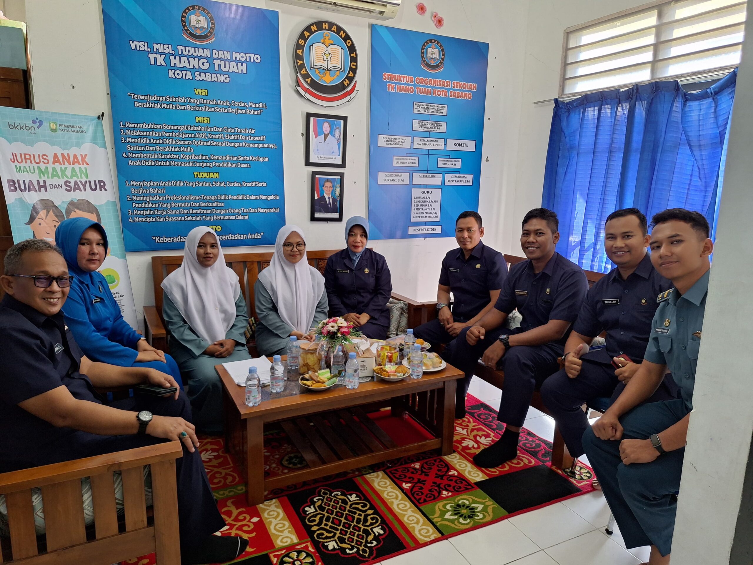 Perwira Tertua Lanal Sabang Terima Courtesy Call Ketua Pengurus Yayasan Hang Tuah Cabang Belawan di Mako Lanal Sabang