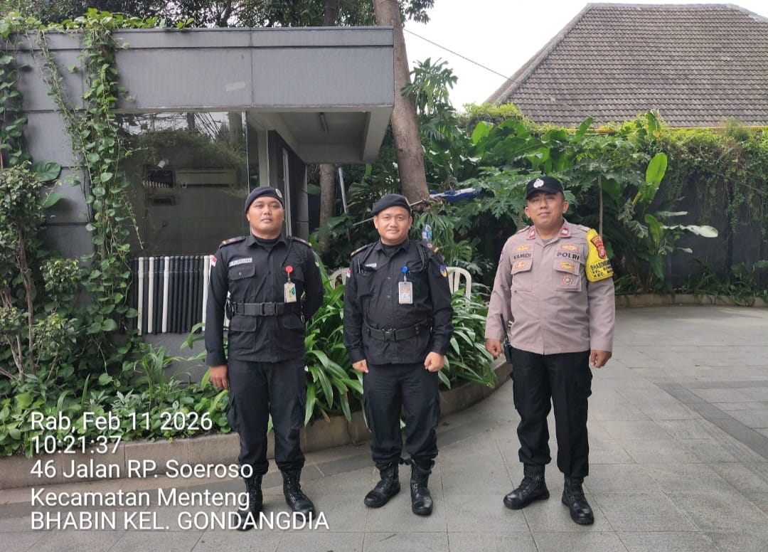 Bhabinkamtibmas Gondangdia Sambangi Nasdem Tower, Perkuat Pengamanan Gedung
