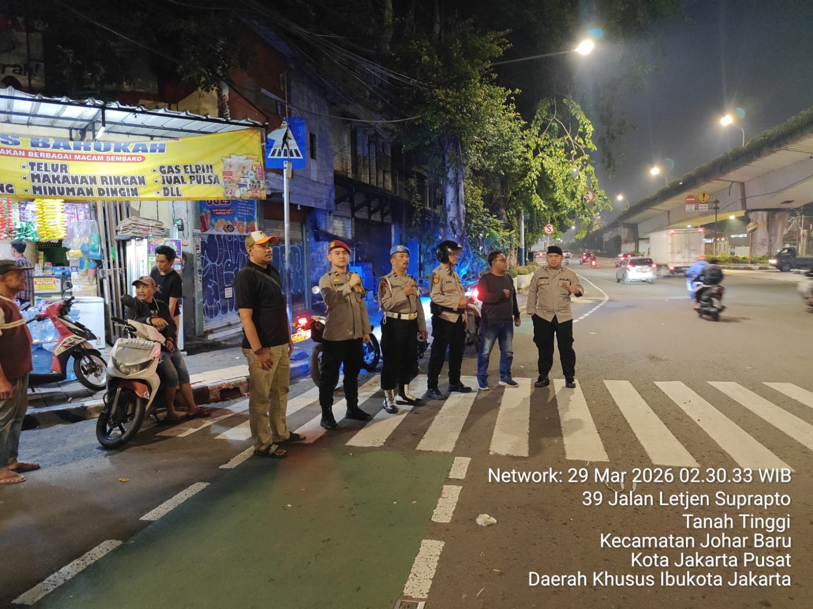 Patroli Cipta Kondisi, Polisi Jaga Stabilitas Kamtibmas di Johar Baru