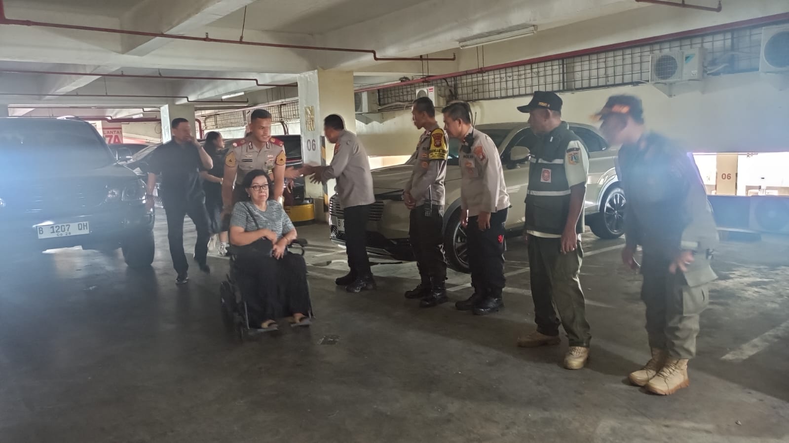 Kapolres Jakpus Hadiri Ibadah Jumat Agung di GBI Salemba, Pengamanan Diperketat