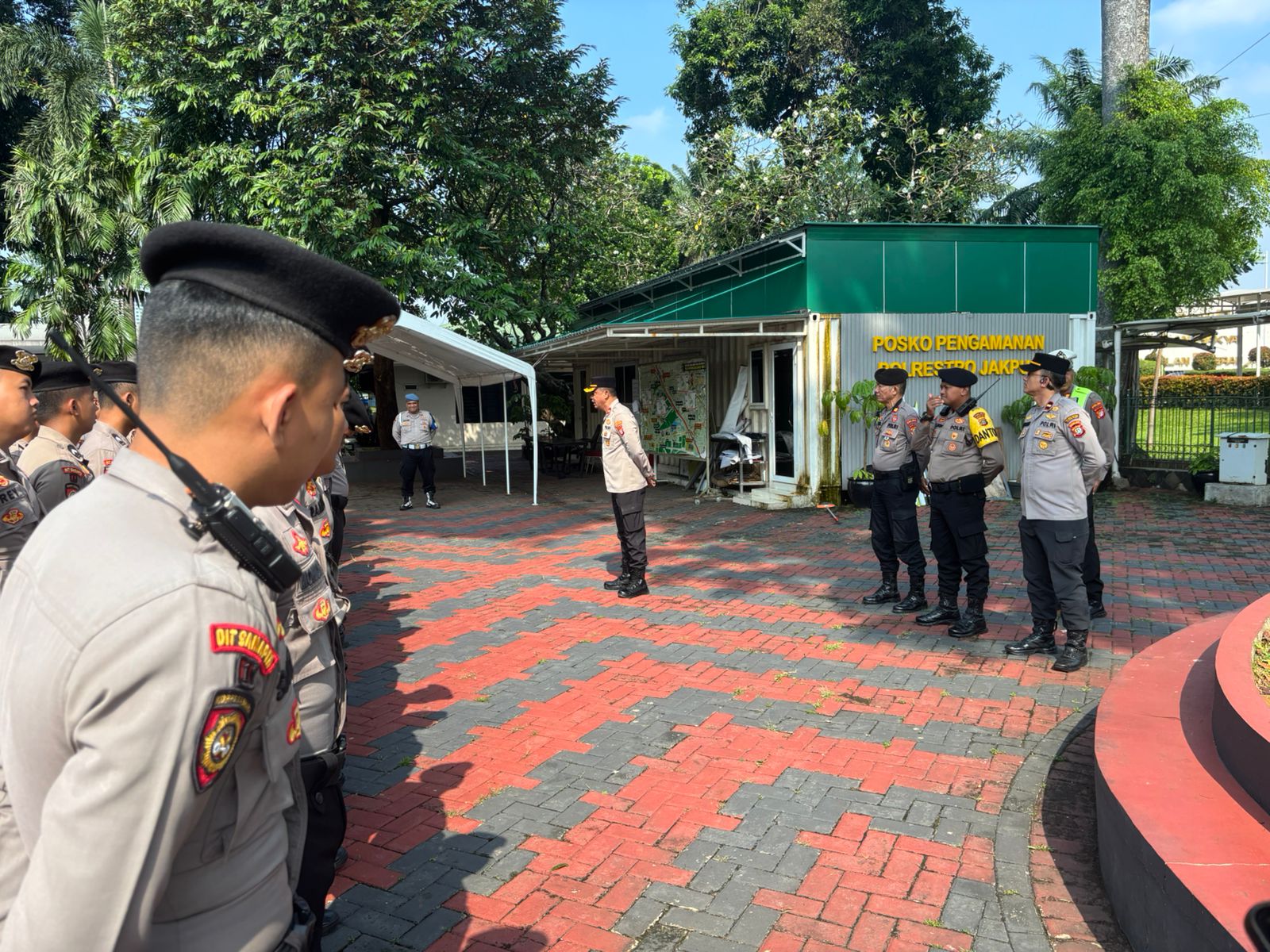 93 Personel Disiagakan, Pengamanan Aksi di DPR/MPR RI Berjalan Tertib