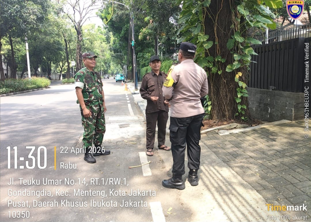 Sinergi TNI–Polri Jaga Jalan Teuku Umar Gondangdia Tetap Aman Lewat Patroli Dialogis