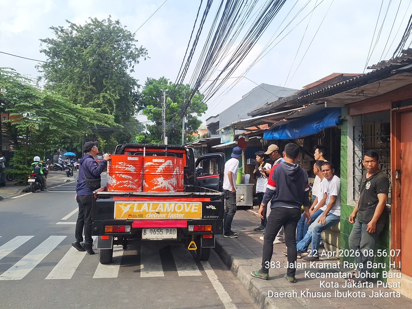 Polisi Lakukan Pengamanan dan Monitoring Pemberangkatan Massa Aksi dari Johar Baru