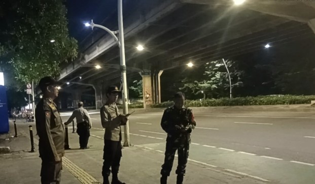 Jaga Kamtibmas, Polsek Cempaka Putih Patroli Intensif di Titik Rawan