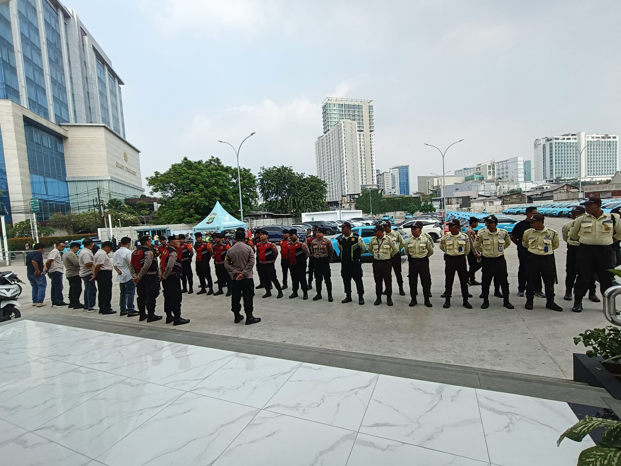 Polsek Sawah Besar Siagakan 47 Personel Amankan Aksi Unjuk Rasa di Kantor Green SM Indonesia