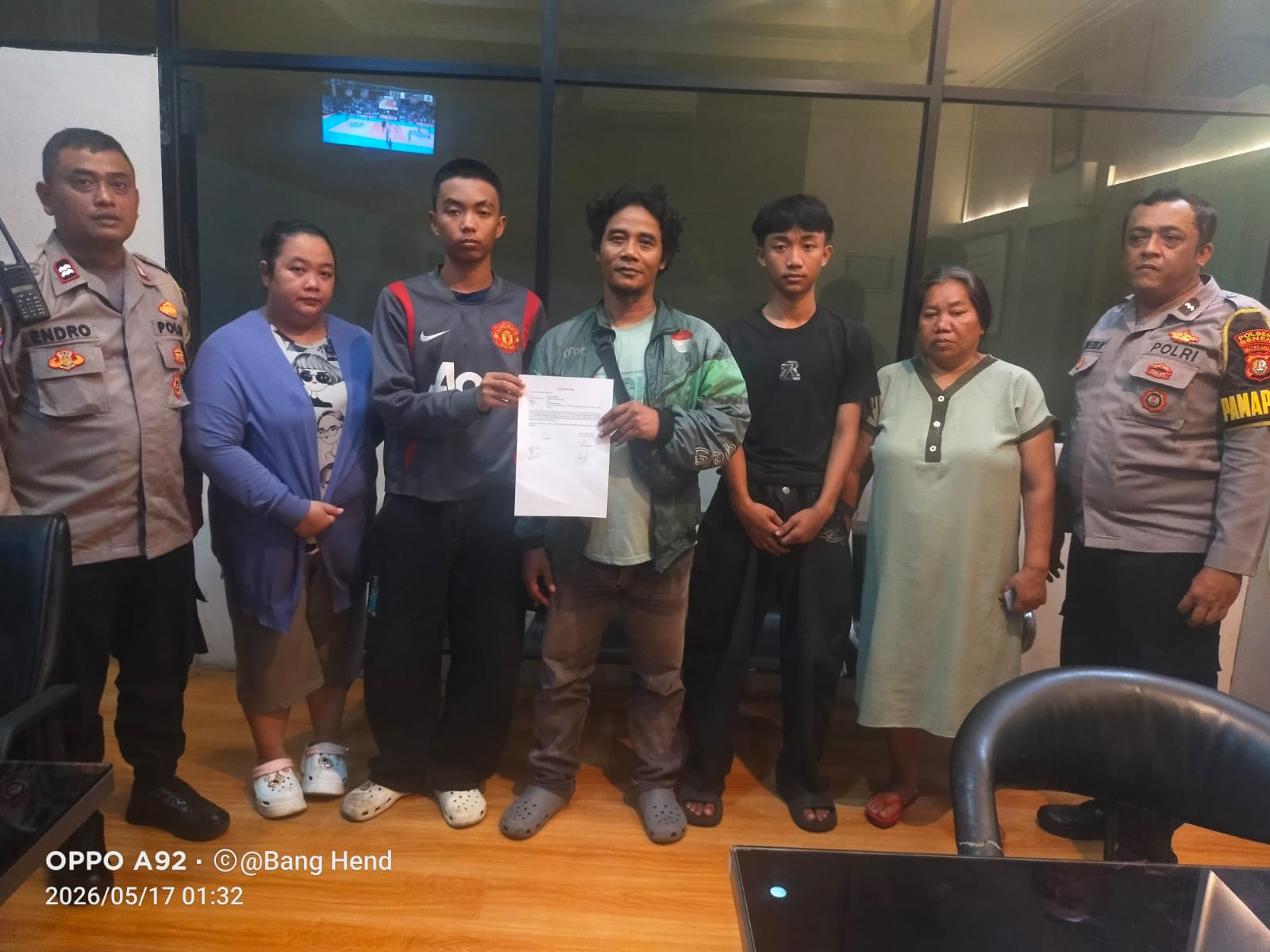 Keributan di Kelurahan Senen Berakhir Damai, Kedua Pihak Sepakat Tempuh Jalur Kekeluargaan di Mediasi Bhabinkamtibmas