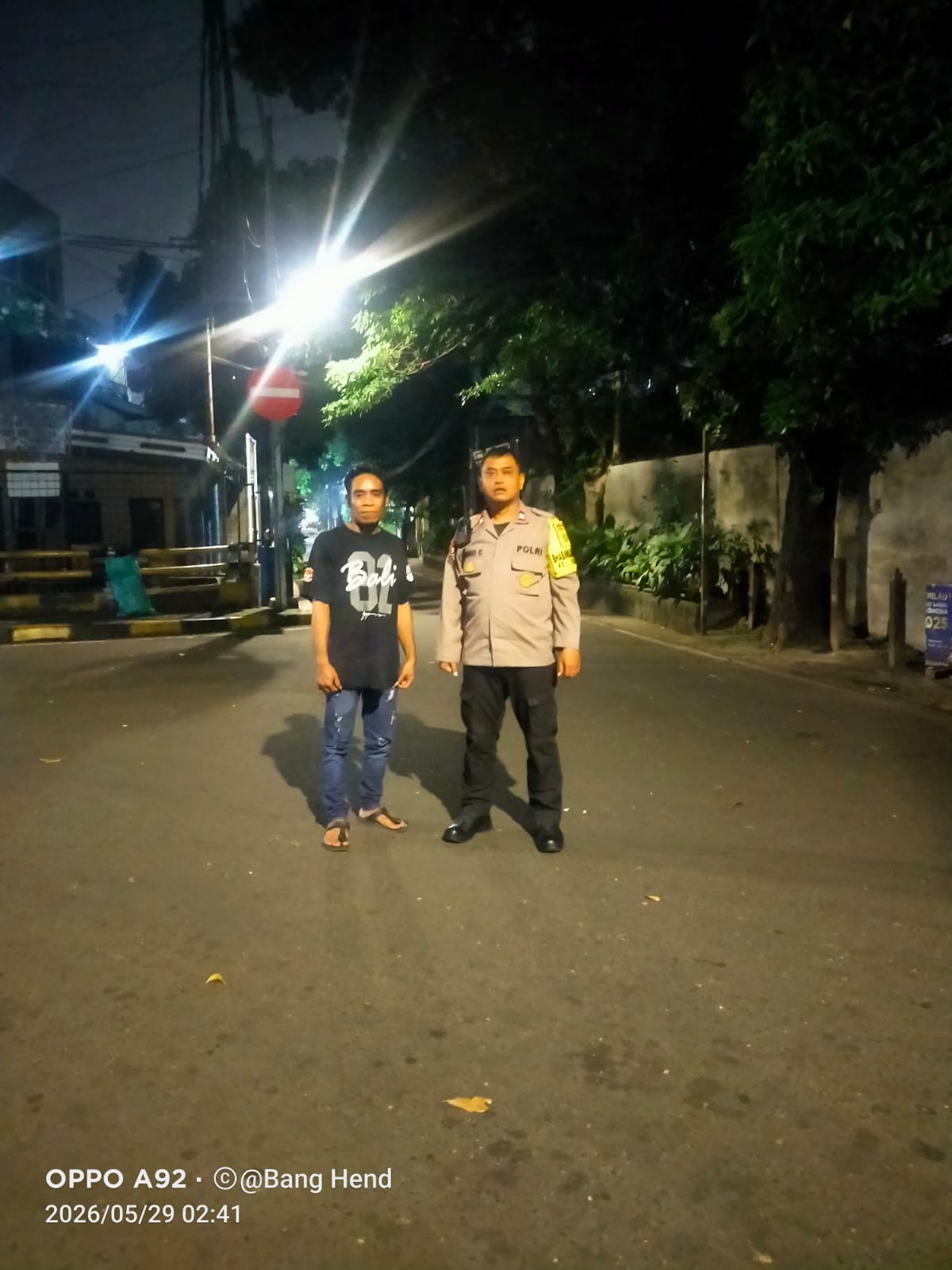 Bhabinkamtibmas Kramat dan Warga Gelar Ploting Patroli Dini Hari, Antisipasi Tawuran dan Gangguan Kamtibmas