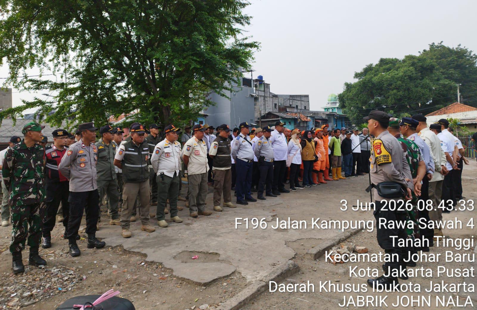 Rabu Tertib Tanah Tinggi: Kolaborasi Lintas Sektor Kembalikan Fungsi Taman dan Tertibkan PKL