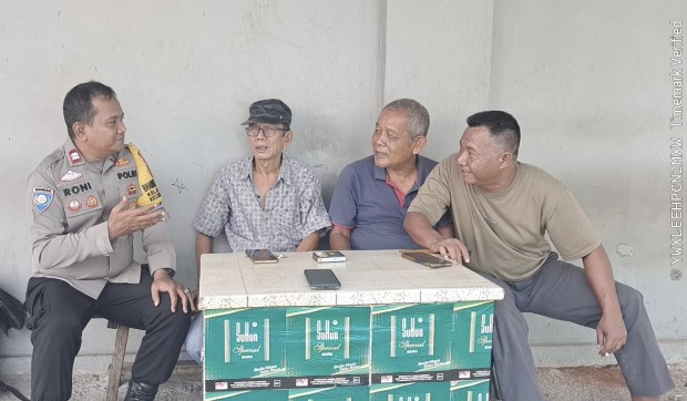 Perkuat Kemitraan dengan Warga, Bhabinkamtibmas Rawasari Sambangi Tokoh Masyarakat dan Sampaikan Pesan Kamtibma