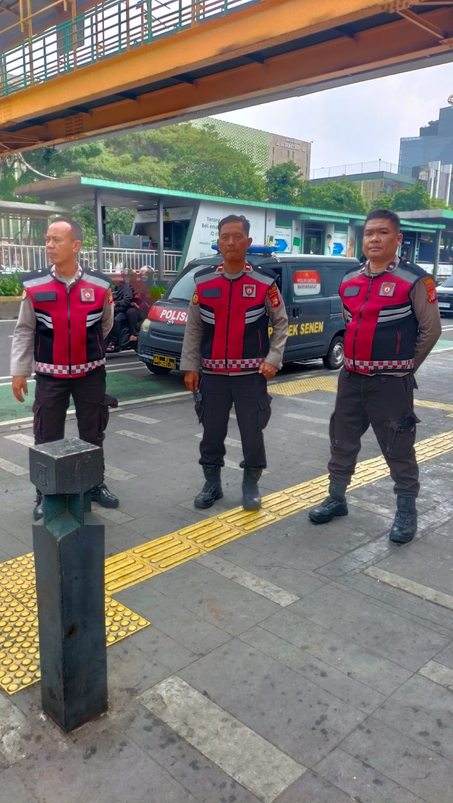 Patroli Sambang Objek Vital, Unit Samapta Polsek Senen Pastikan Situasi Wilayah Tetap Kondusif