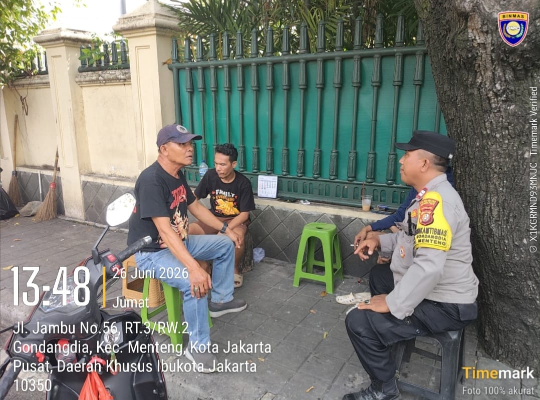 Bhabinkamtibmas Gondangdia Perkuat Sinergi Warga Cegah Kejahatan Siang Hari