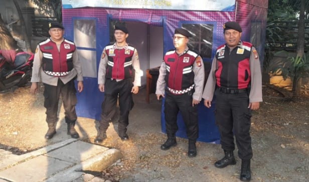 Strong Point Polsek Cempaka Putih Hadirkan Rasa Aman bagi Masyarakat di Jam Rawan