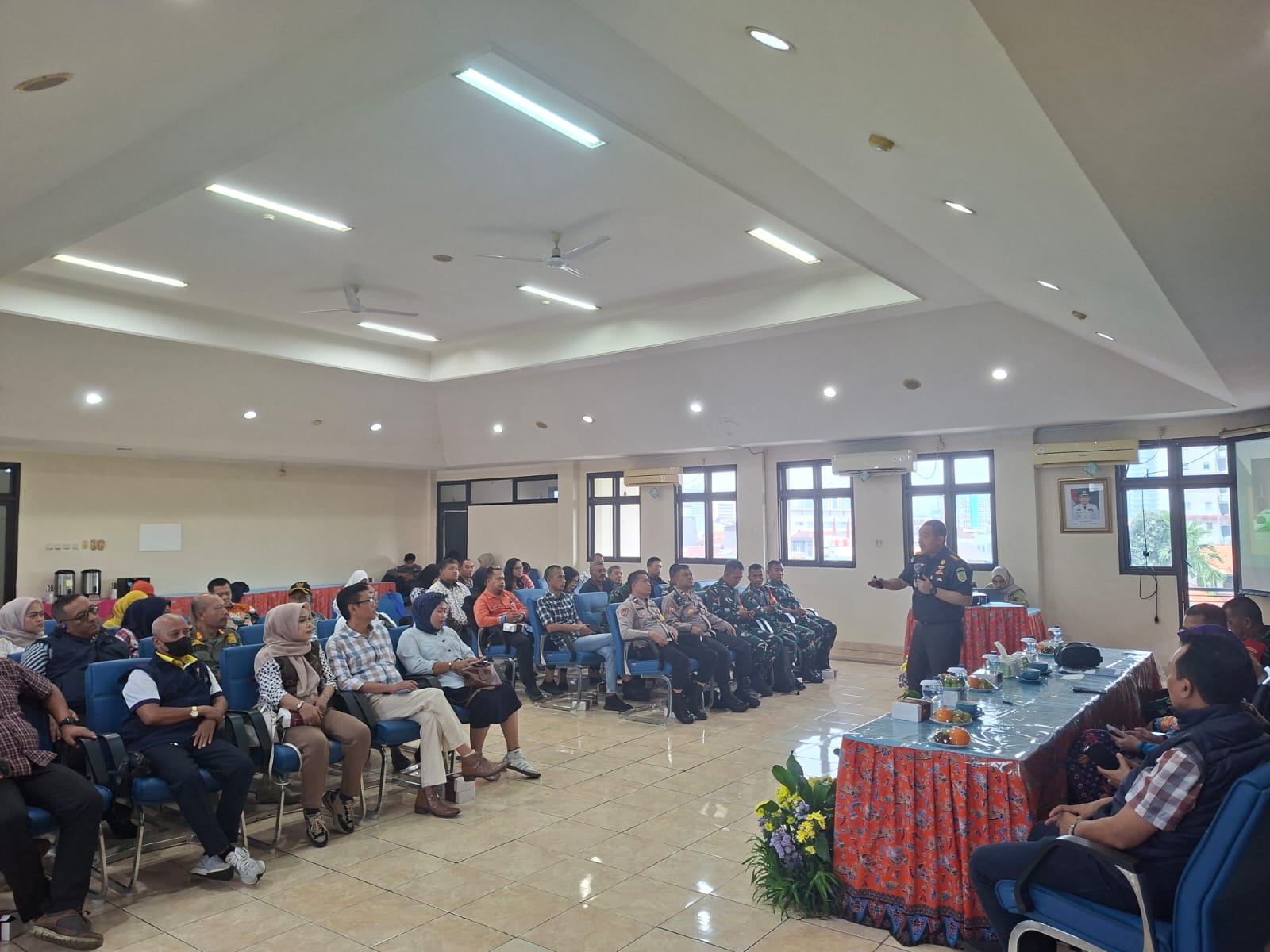 Koordinasi Polisi, TNI, dan PT KAI Diperkuat untuk Jaga Kamtibmas di Kawasan Pasar Gaplok Senen