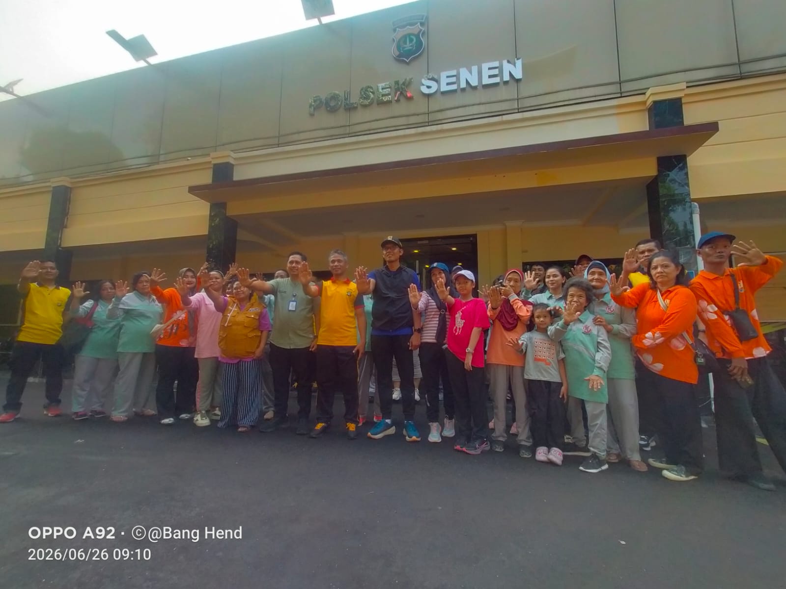 Emak-Emak Tangguh Jaga Jakarta Sambangi Polsek Senen, Perkuat Sinergi Jaga Kamtibmas