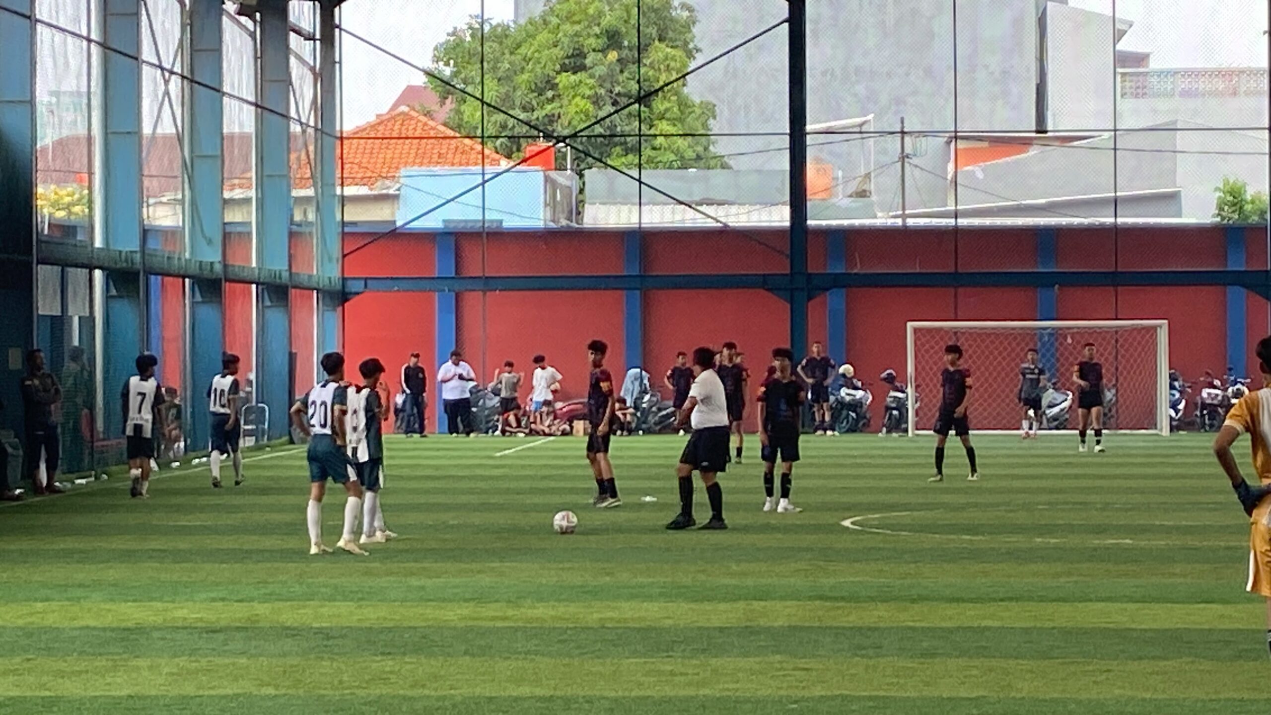 Sambut HUT Bhayangkara Ke-80, Polsek Kemayoran Raih Juara II Turnamen Mini Soccer Kapolres Cup