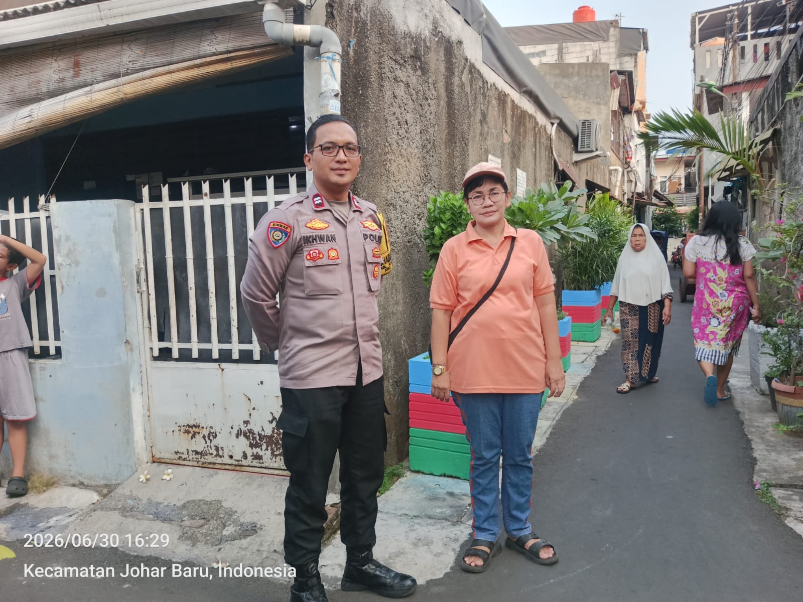 Bhabinkamtibmas Kampung Rawa Perkuat Sinergi Warga, Cooling System dan Sambang Wilayah Jaga Kamtibmas Tetap Kondusif