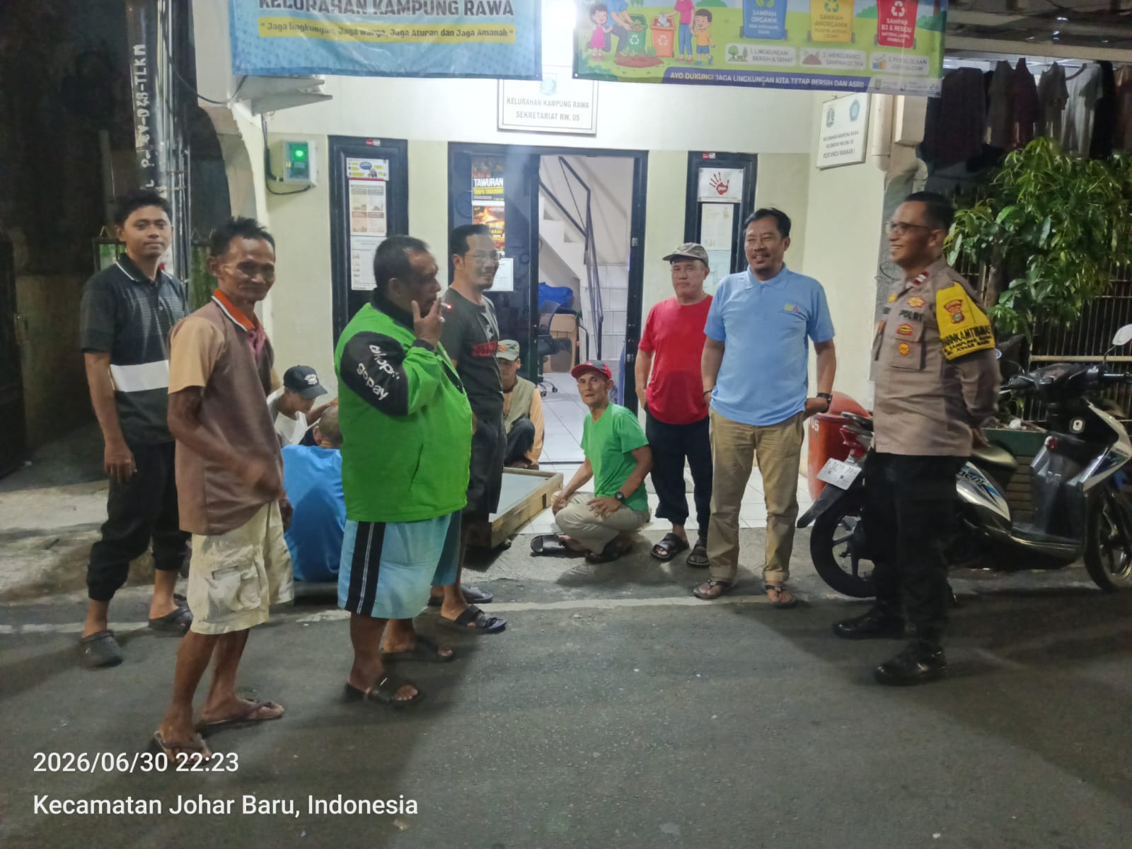 Kolaborasi Polisi dan Masyarakat Persempit Ruang Gerak Pelaku Kejahatan di Kampung Rawa
