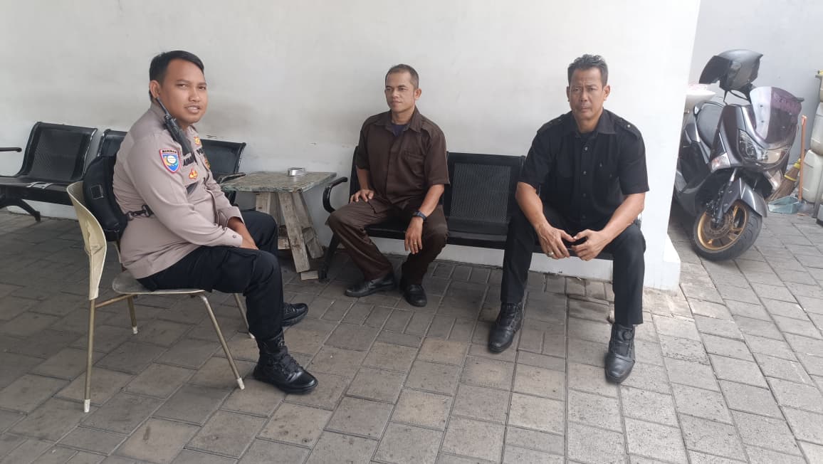 Bhabinkamtibmas Gunung Sahari Utara Perkuat Pembinaan Satpam dan Edukasi Dasar Hukum Satuan Pengamanan