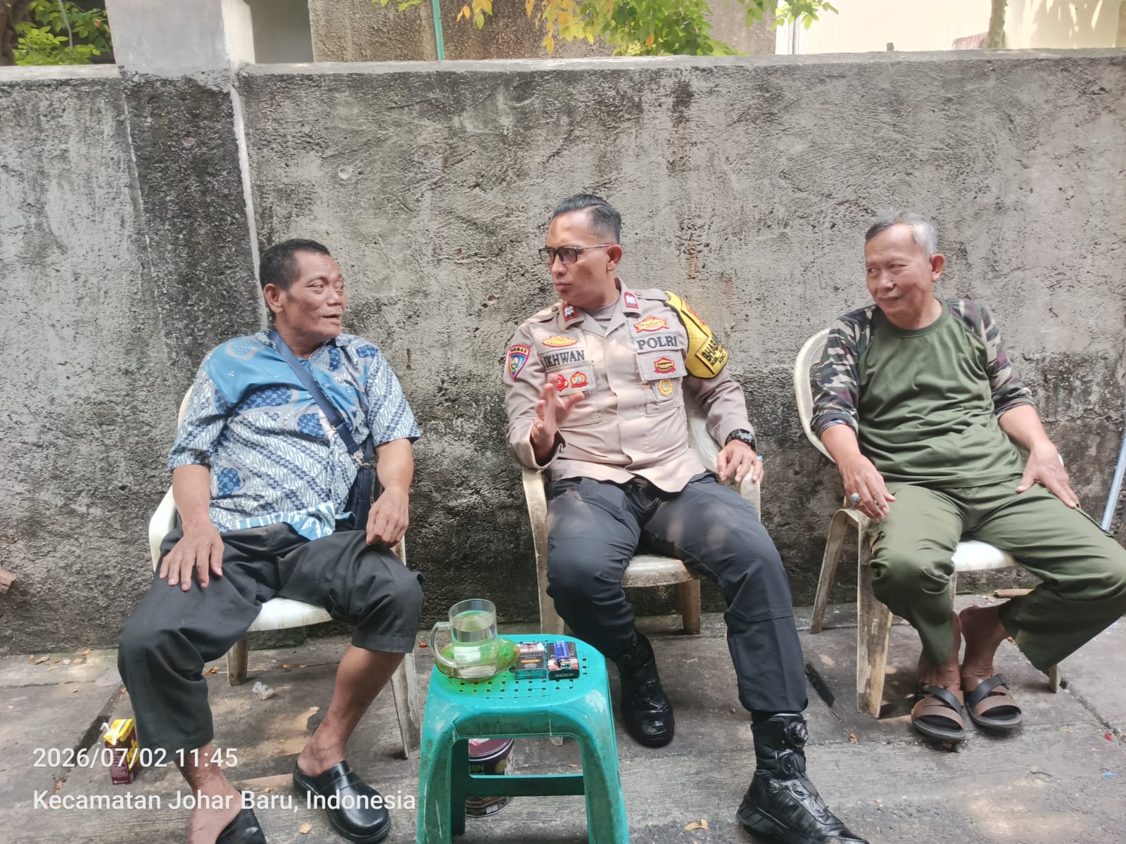 Bhabinkamtibmas dan Warga Kampung Rawa Bersinergi Jaga Keamanan Lingkungan, Cegah Curanmor Sejak Dini