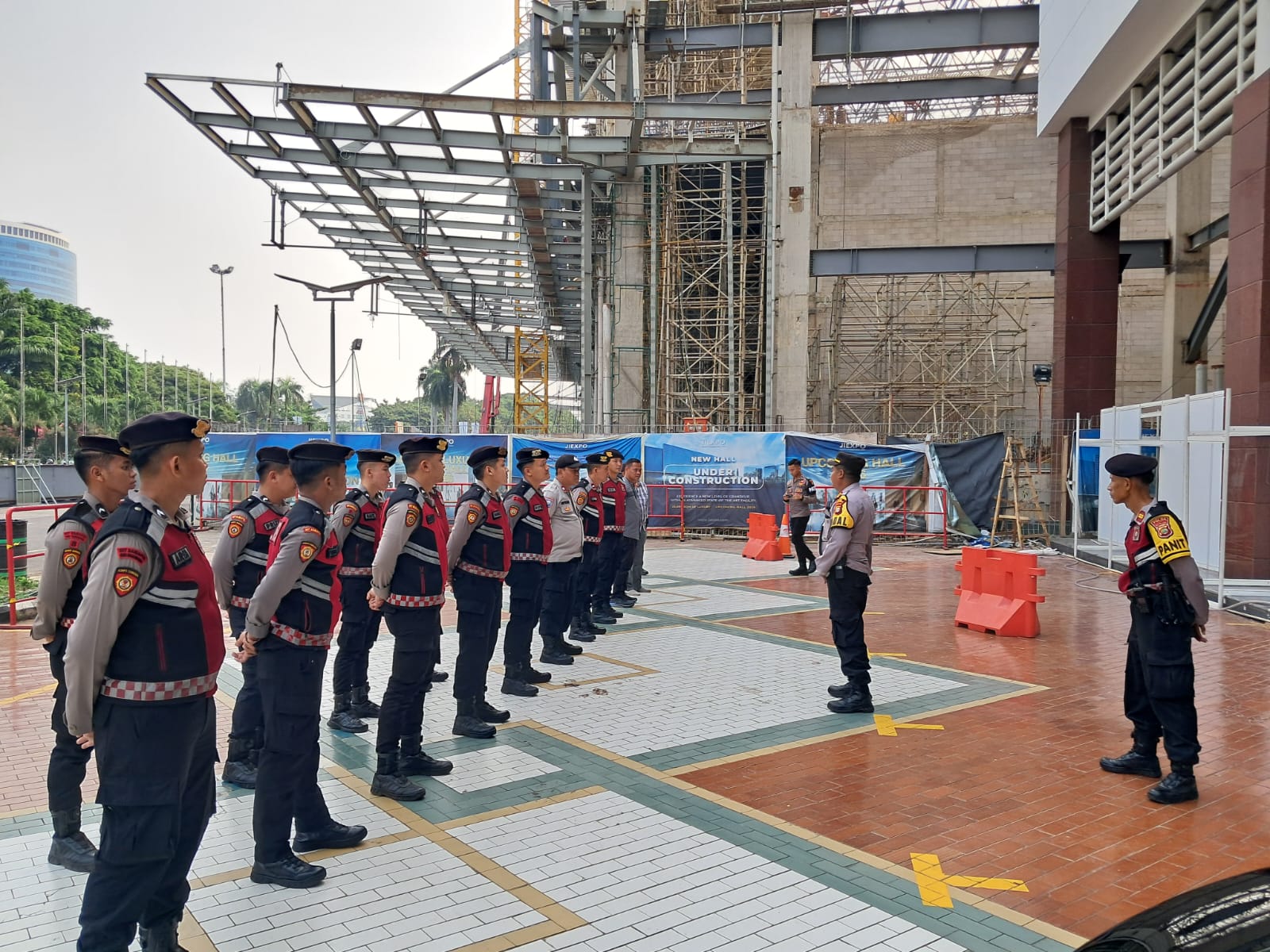 Hari Ke-22 Jakarta Fair 2026, Polsek Kemayoran Perkuat Pengamanan Humanis Demi Kenyamanan Ribuan Pengunjung