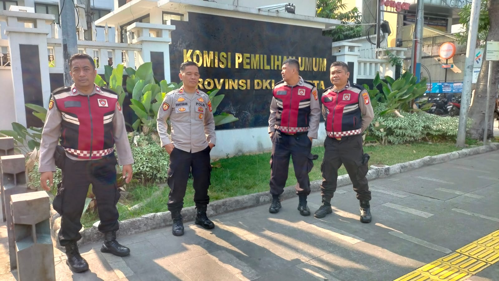 Patroli Sambang Objek Vital, Polsek Senen Pastikan Situasi Sejumlah Instansi Strategis Tetap Kondusif