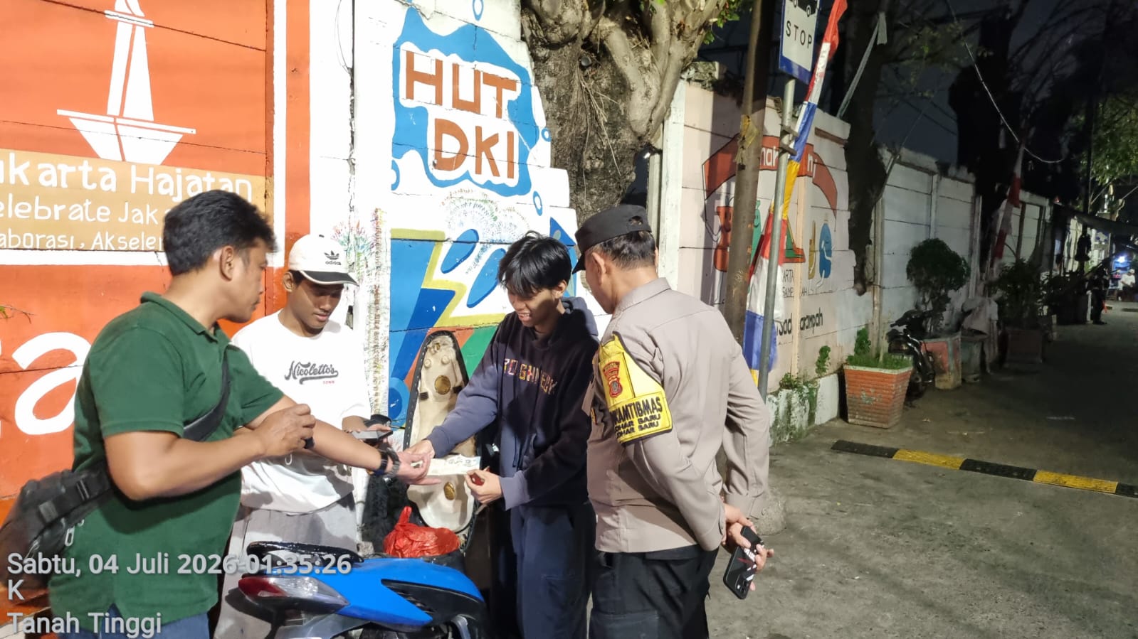 Patroli Cipta Kondisi Malam Diperketat, Polsek Johar Baru Persempit Ruang Gerak Pelaku Kejahatan Jalanan