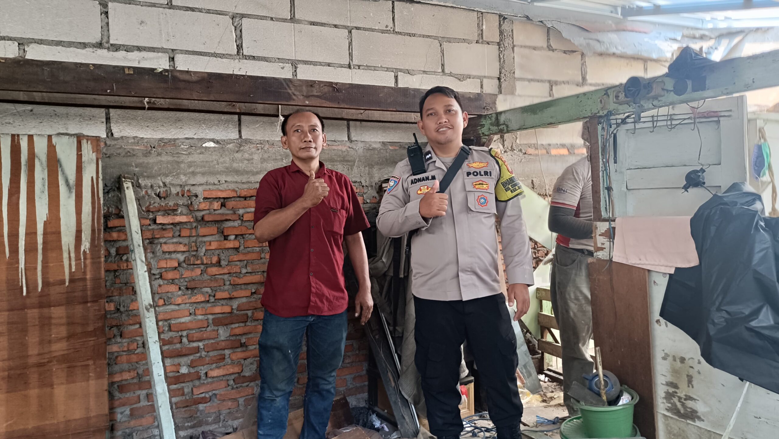 Polsek Sawah Besar Pastikan Progres Bedah Rumah Kemerdekaan Berjalan Sesuai Rencana