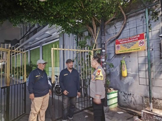 Perkuat Kemitraan dengan Warga, Bhabinkamtibmas Cempaka Putih Barat Intensifkan Patroli Dialogis