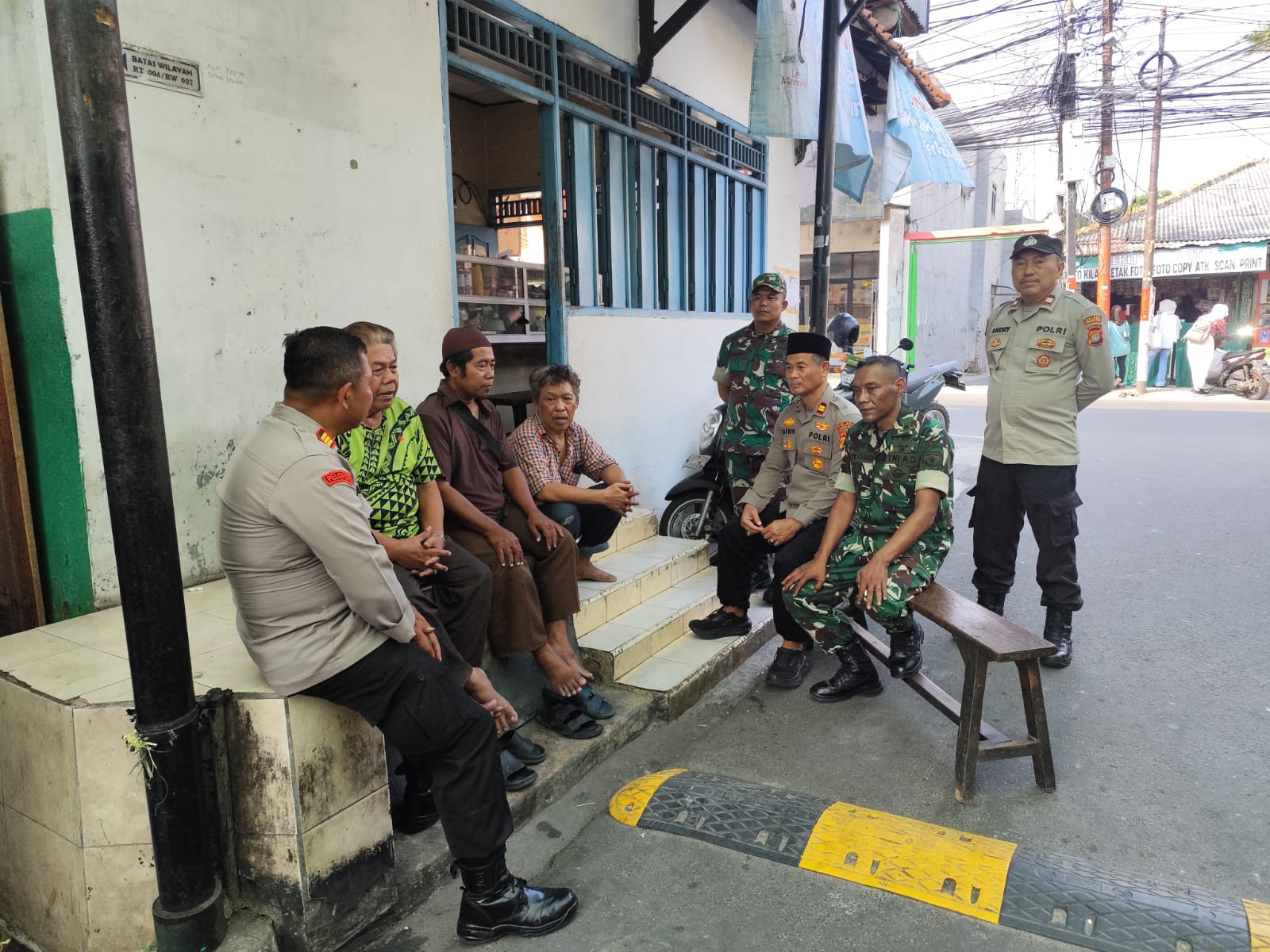 Cegah Tawuran Sejak Dini, Polsek Johar Baru Perkuat Edukasi Kamtibmas Lewat Jaga Jakarta On The Spot
