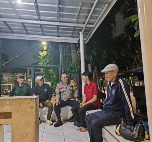 Perkuat Kamtibmas, Polsek Cempaka Putih Dorong Satkamling Aktif Jaga Lingkungan